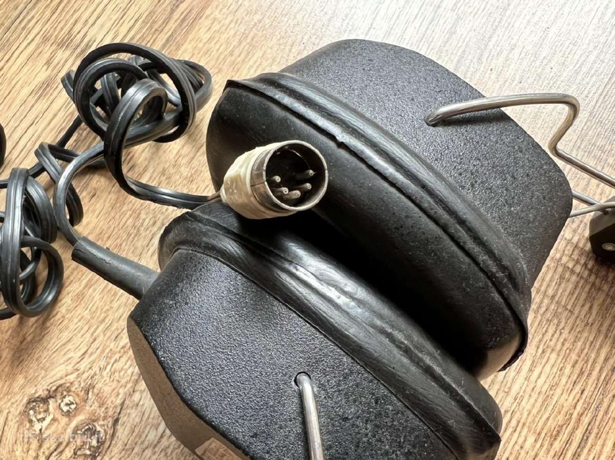 Keli senoviniai elektriniai prietaisai, ausines - nuotraukos Nr. 21