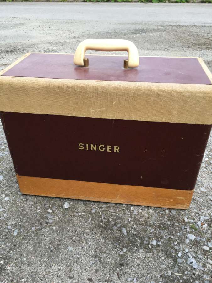 Singer - nuotraukos Nr. 2