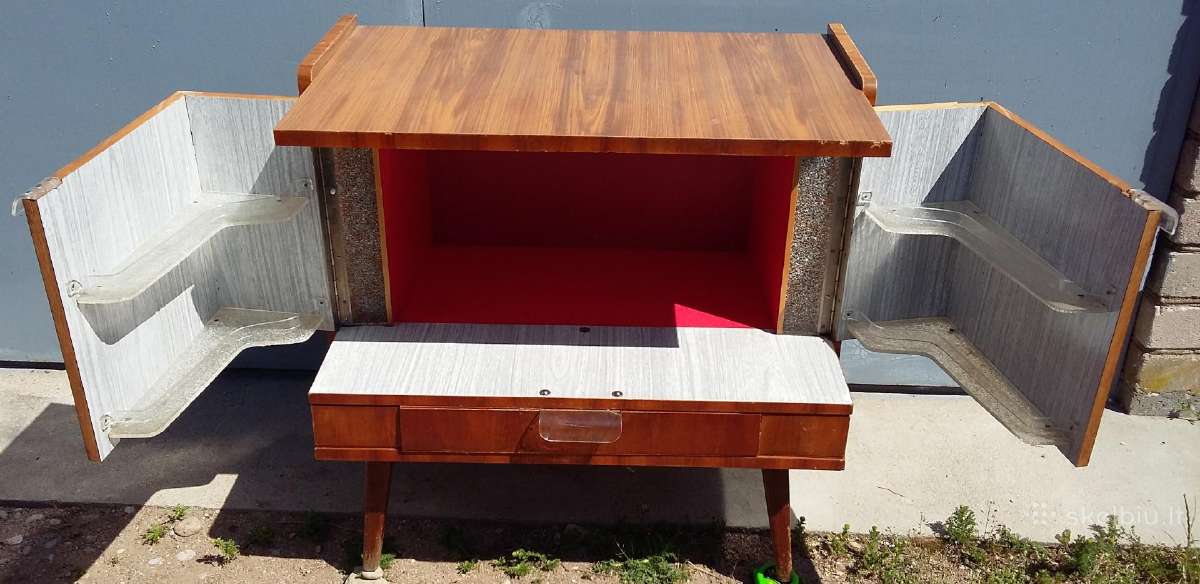 Vintažinė Midcentury Spintelė-baras su apšvietimu - nuotraukos Nr. 2