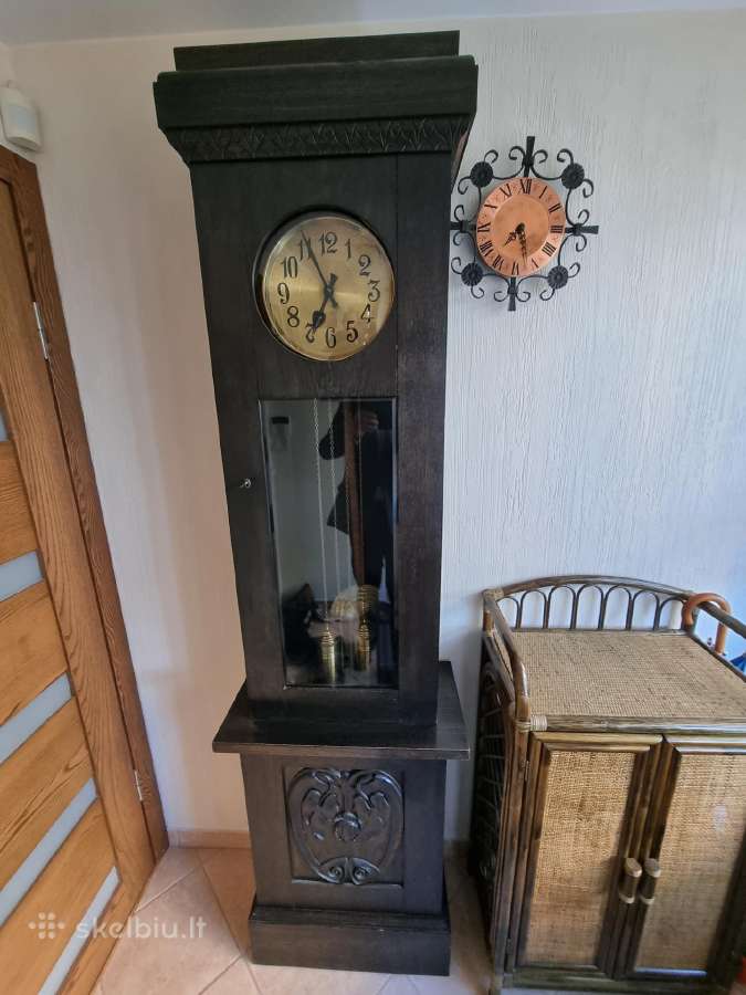 Antikvarinis pastatomas laikrodis