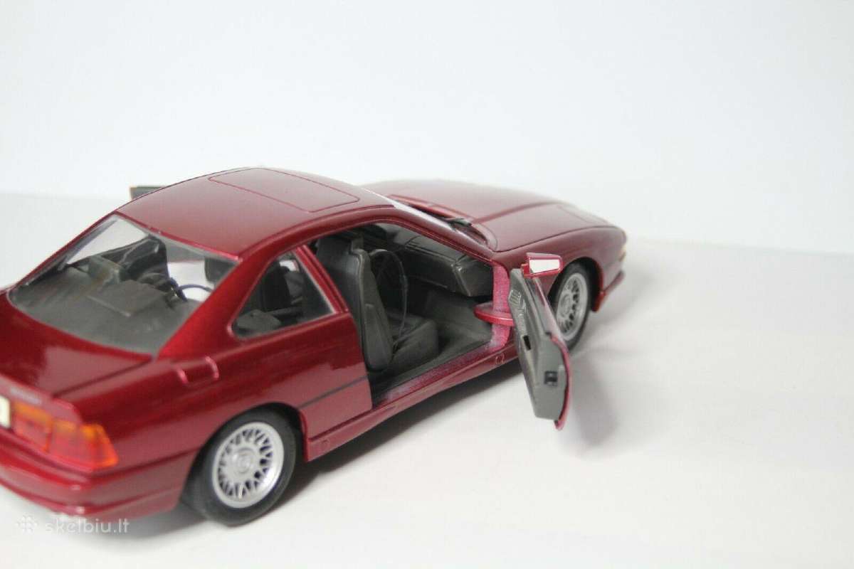 Bmw E31 8 Serijos Modelis automodelis 1:18 850i - nuotraukos Nr. 2