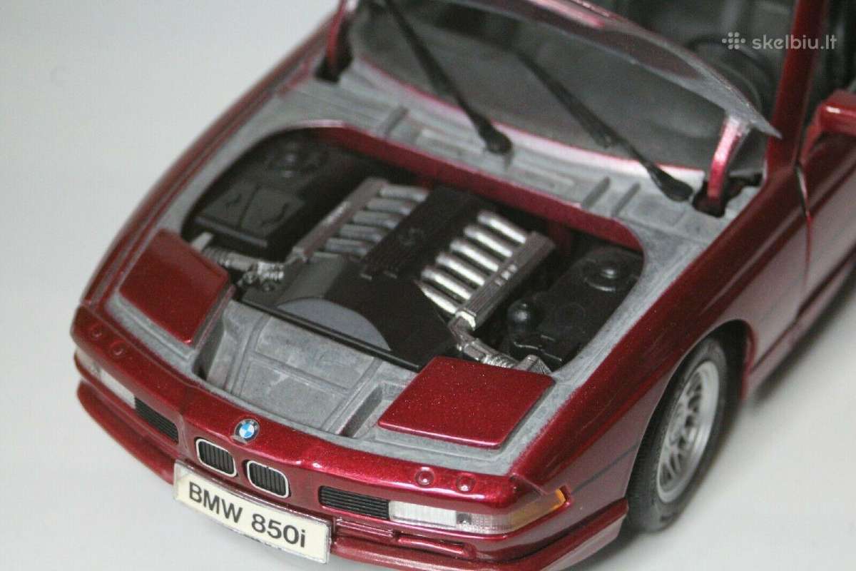 Bmw E31 8 Serijos Modelis automodelis 1:18 850i - nuotraukos Nr. 4
