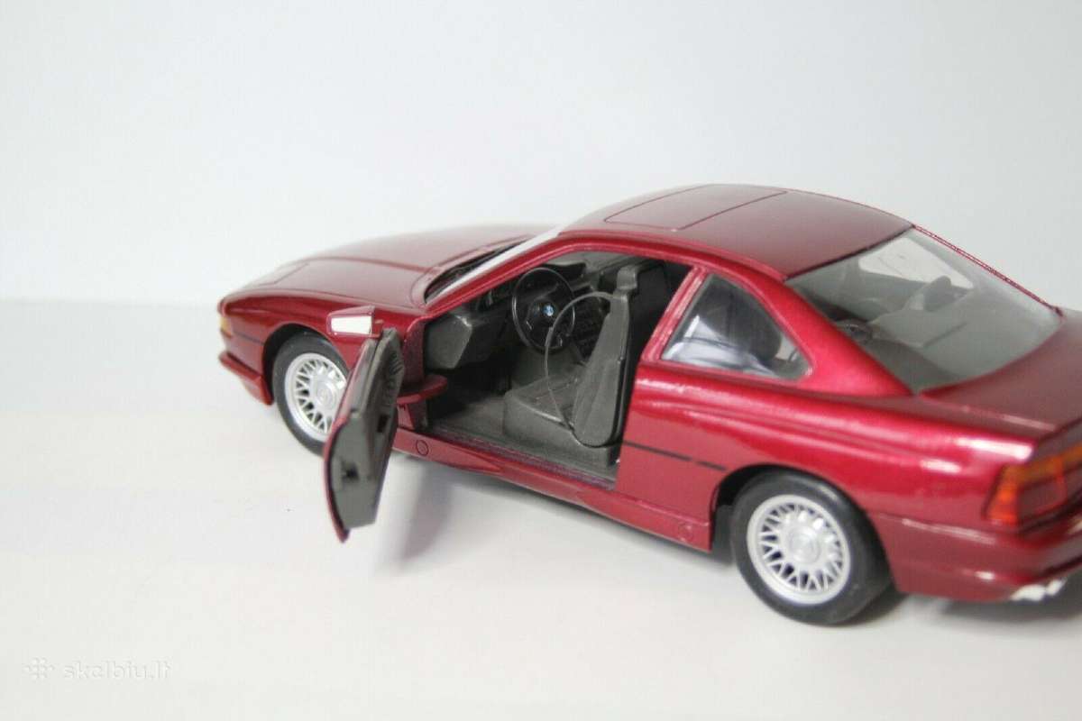 Bmw E31 8 Serijos Modelis automodelis 1:18 850i - nuotraukos Nr. 5