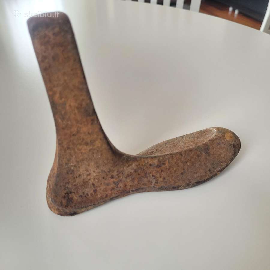 Senovinis metalinis kurpalius - nuotraukos Nr. 2