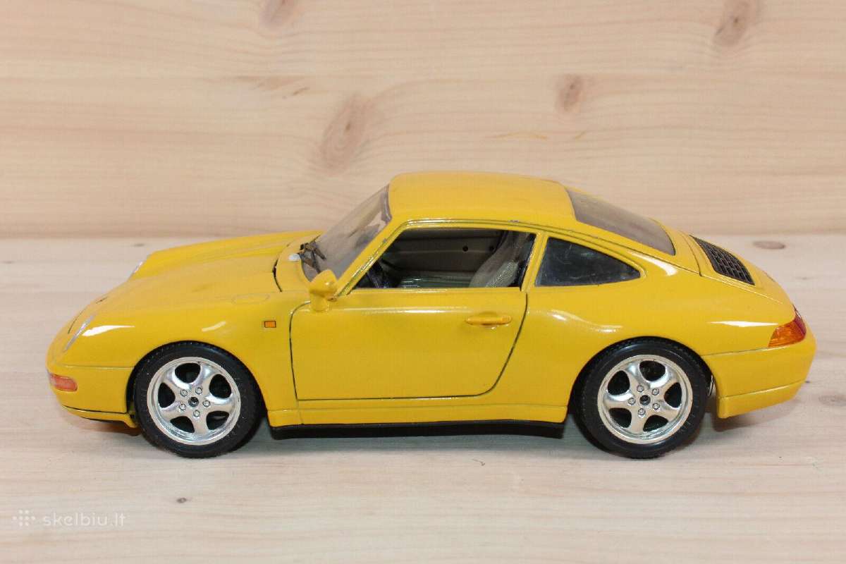 Porsche 911 Carrera Modelis Mastelis: 1:18 - nuotraukos Nr. 4