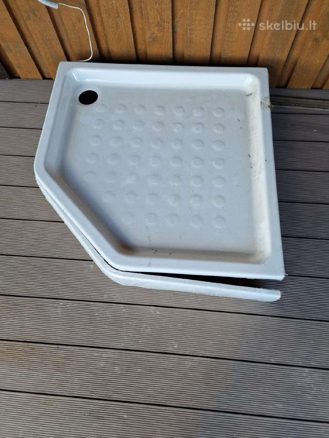 Dušo padėklas akrilinis 90*90