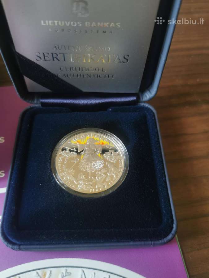 5 eur sidabrinė moneta skirta Užgavėnėms