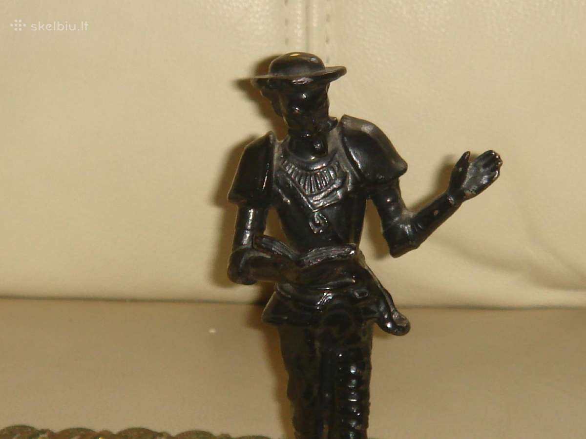 Sena metaline statulele - nuotraukos Nr. 3