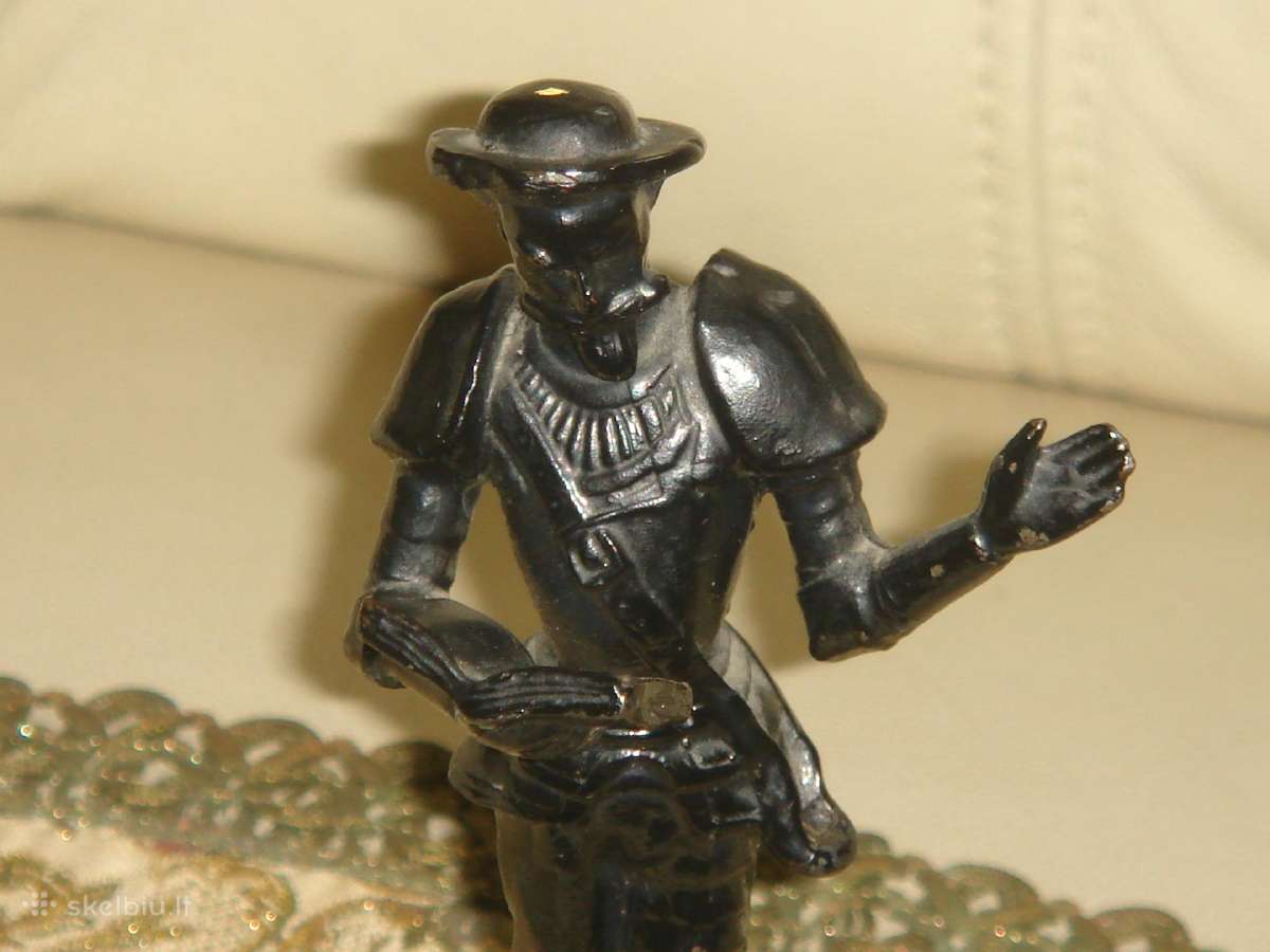Sena metaline statulele - nuotraukos Nr. 4