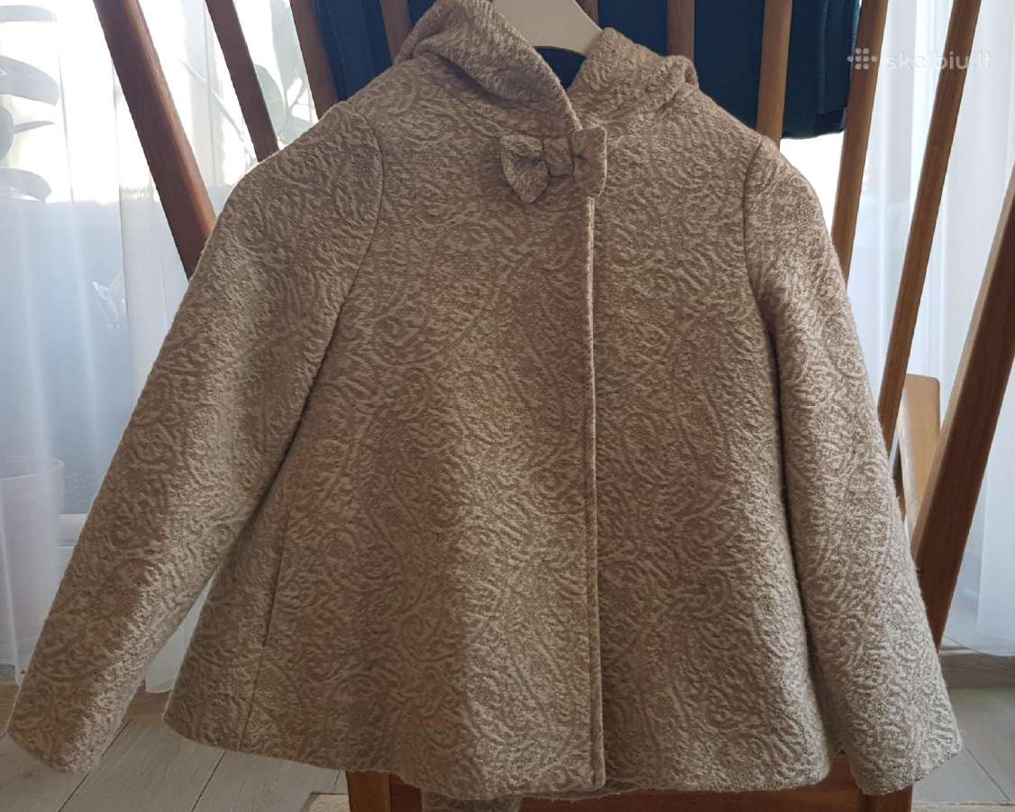 Benetton žakardinis paltukas 120cm