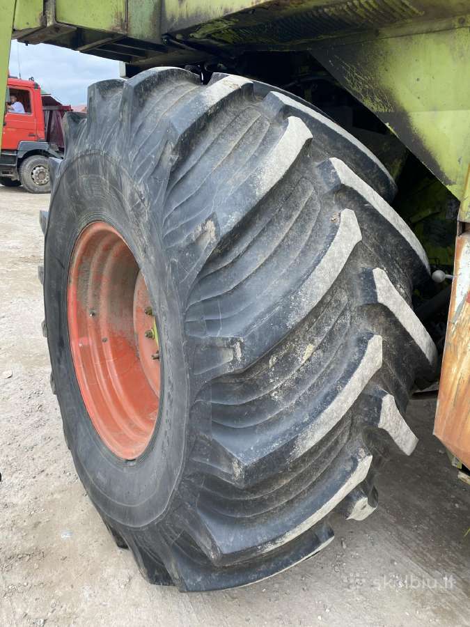 Kombainas Claas Commandor 116cs Ardomas Dalimis - nuotraukos Nr. 2