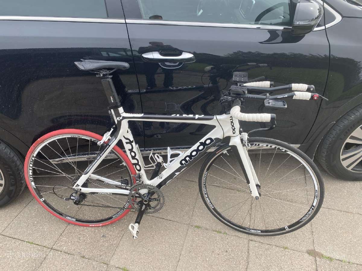 TT karboninis dviratis, M dydis rida 1500km