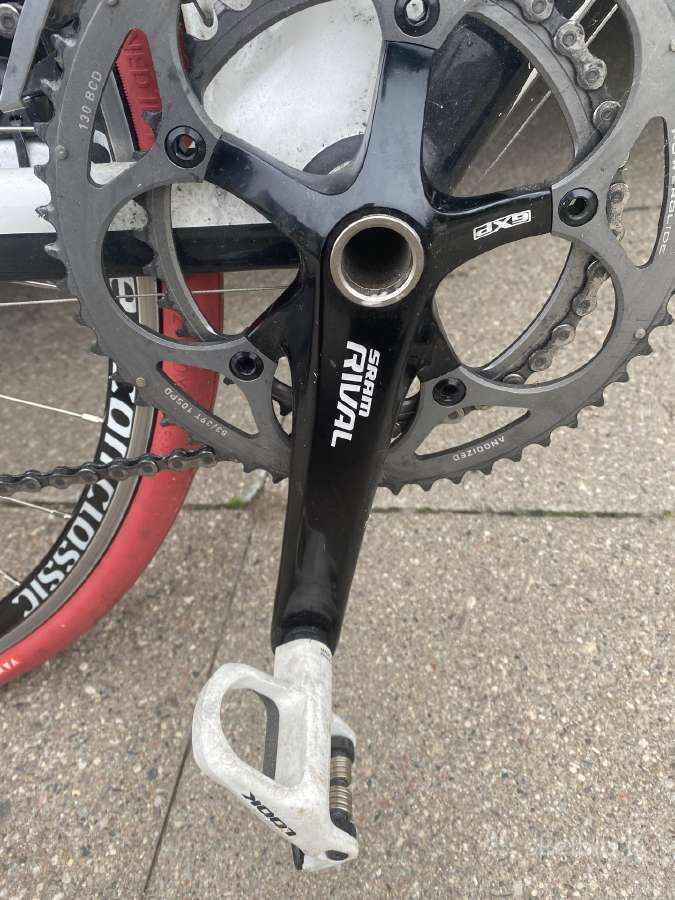 TT karboninis dviratis, M dydis rida 1500km - nuotraukos Nr. 2
