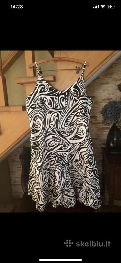 Juodai balta vasarinė Opus suknelė