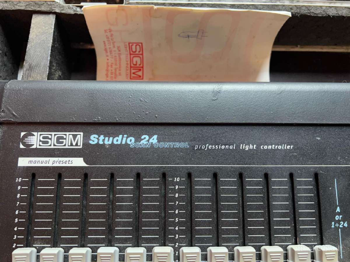Apšvietimo pultas Sgm Studio 24 Scan control - nuotraukos Nr. 2