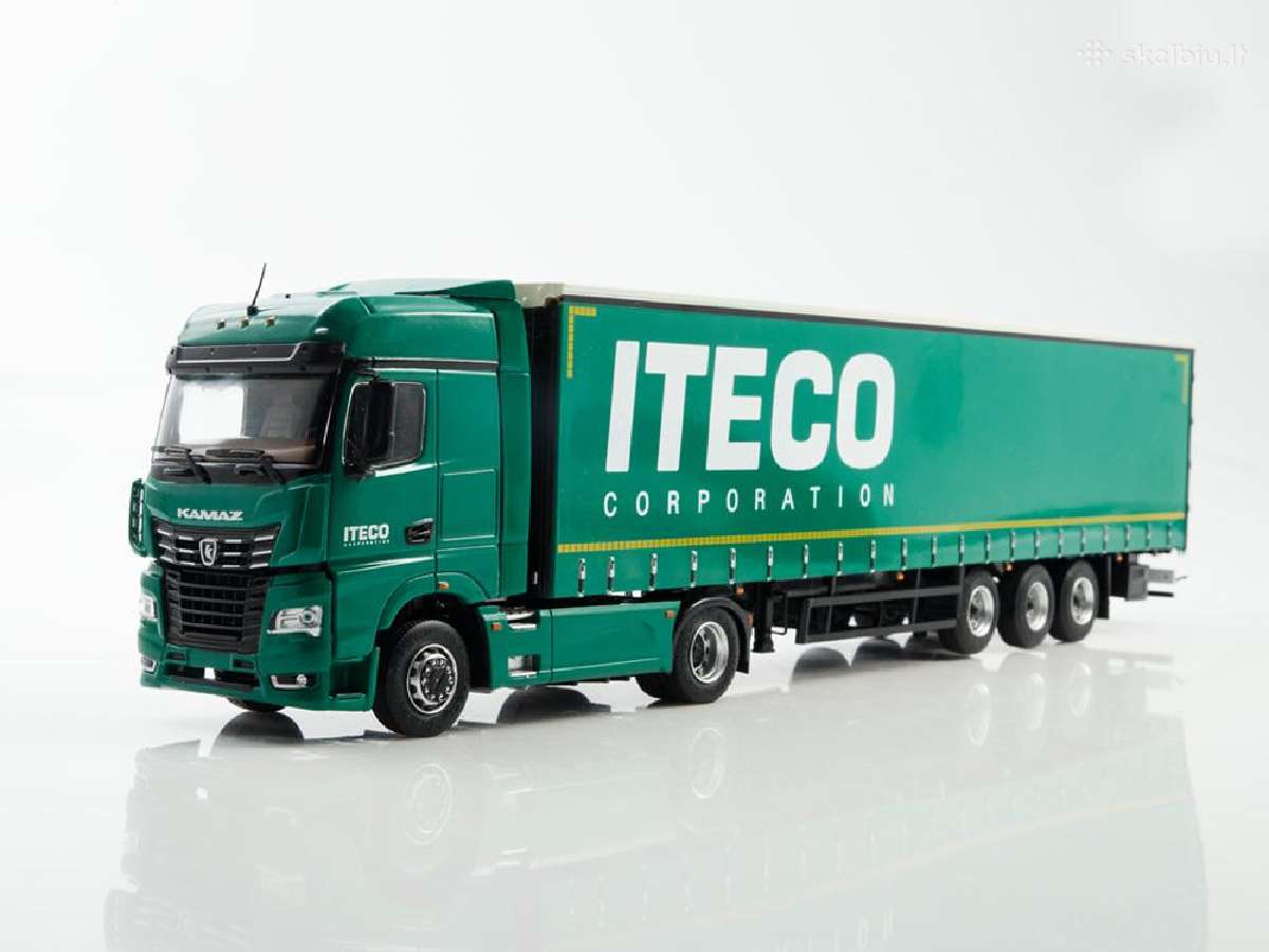 Камаз-54901 с полуприцепом Нефаз-93341, Iteco