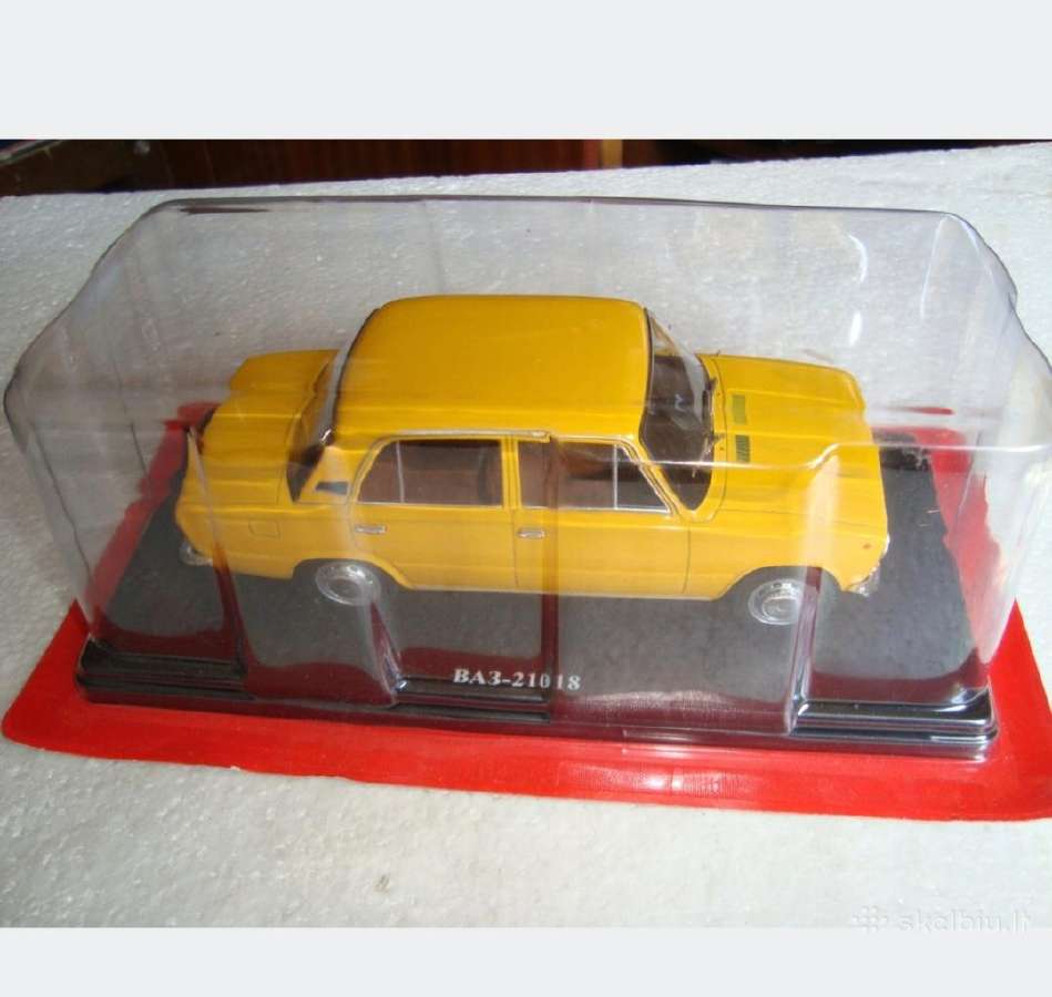 Vaz 21018