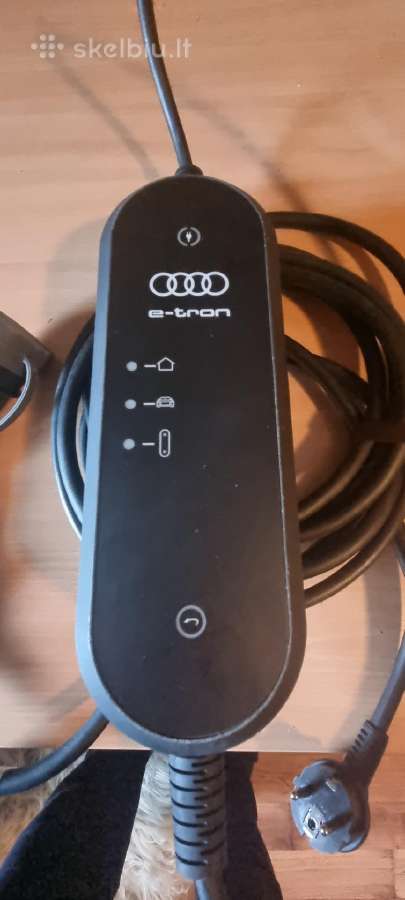 Audi e tron pakrovėjas Type2 3,6kw