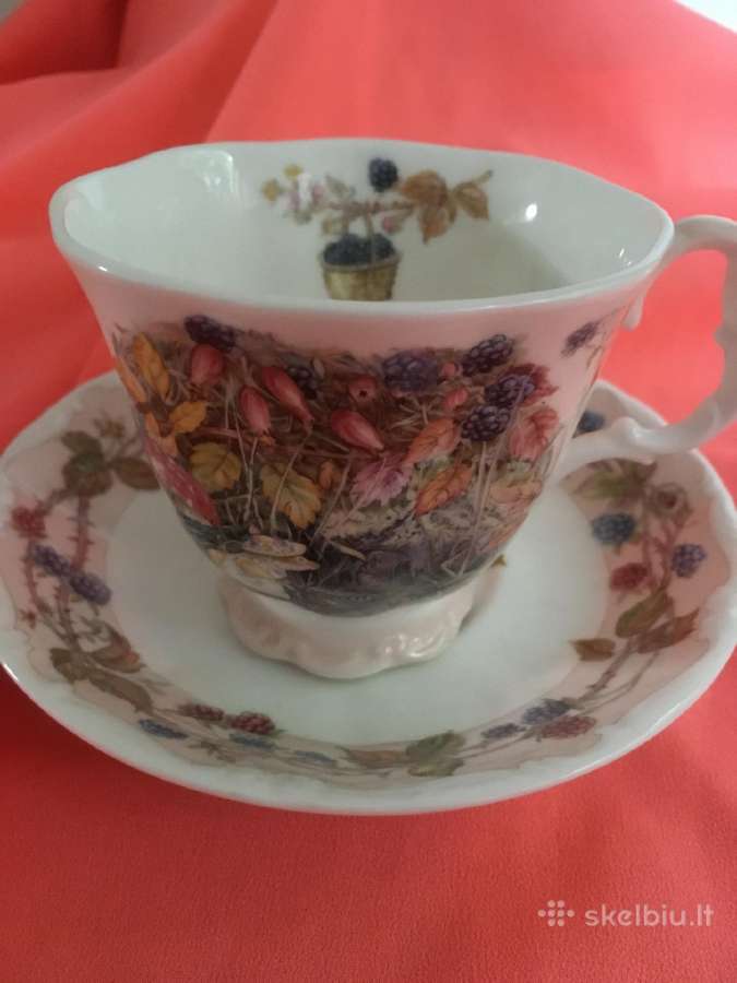 Peliuku nuotykiai brambly hedge lekstes puodeliai