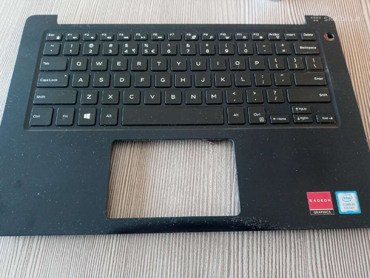 Dell Vostro 5370 Palmrestas