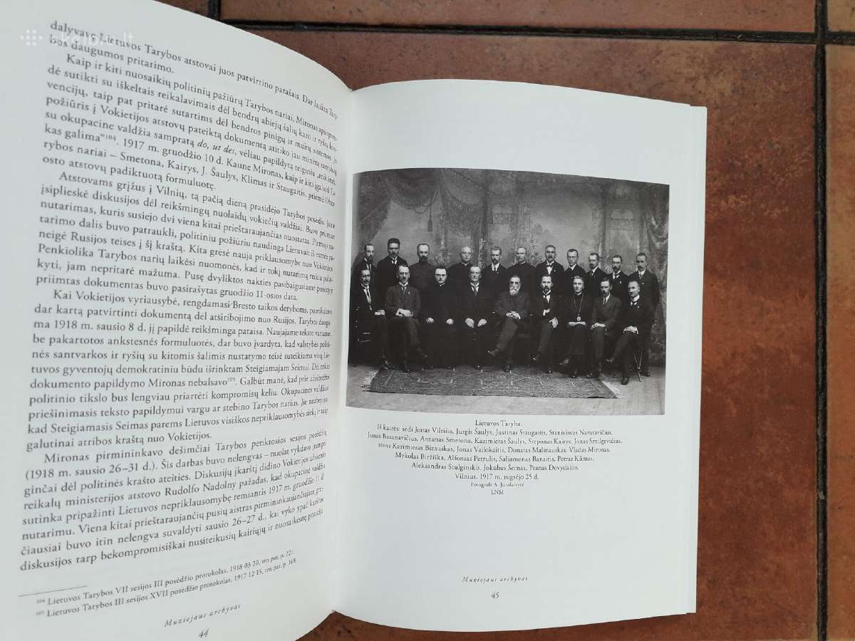 "L R signataras Vladas Mironas" 2009 metai. - nuotraukos Nr. 5