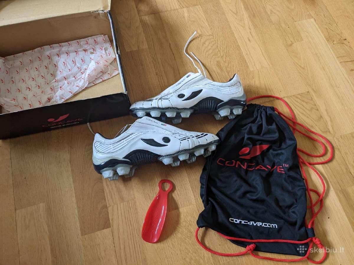 Futbolo bateliai concave Pt+ nauji 43 UK 9 - nuotraukos Nr. 2