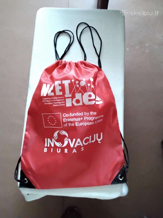 Nauja kuprinytė neperšlampanti