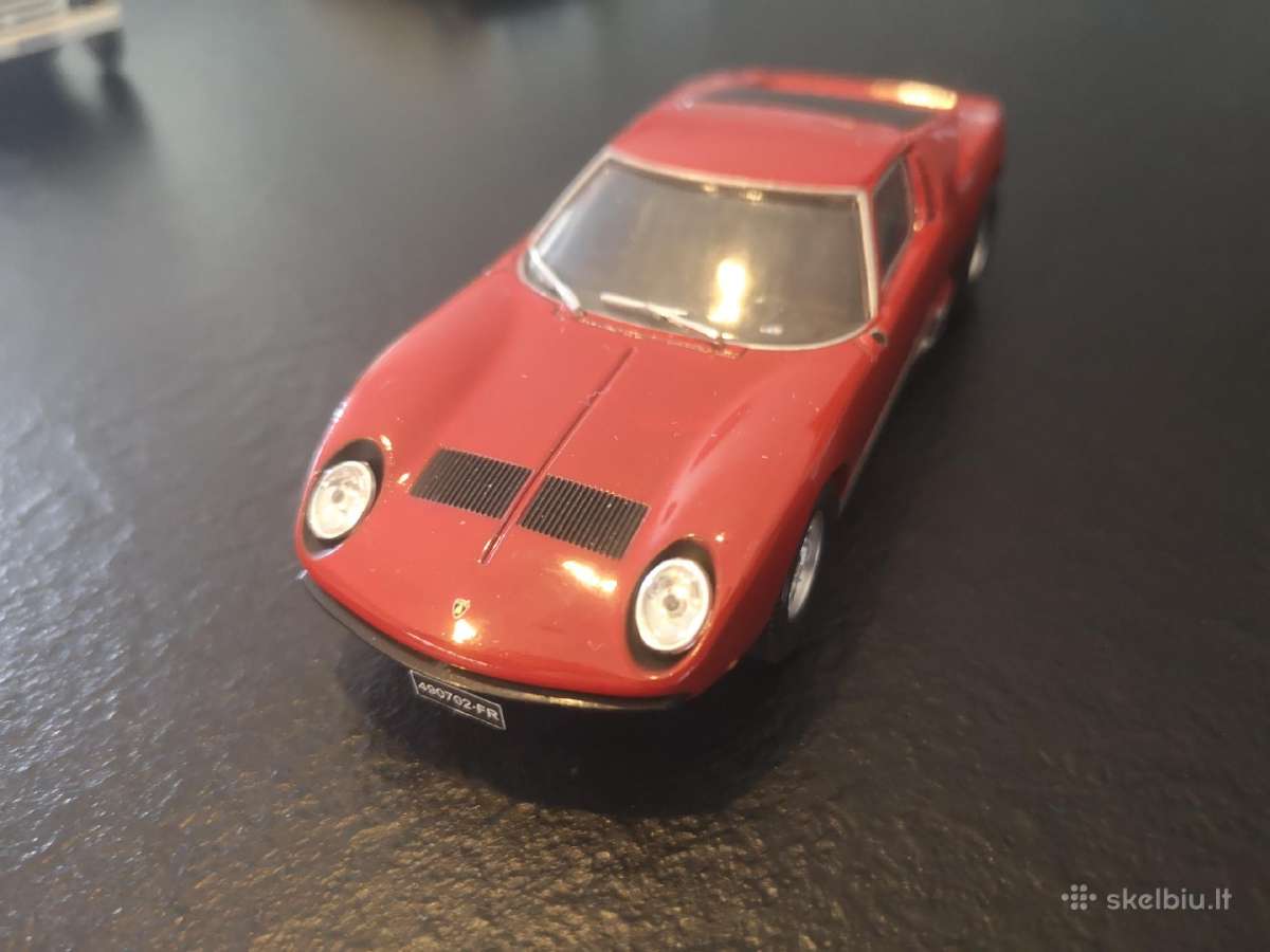 Lamborghini Miura 1:43
