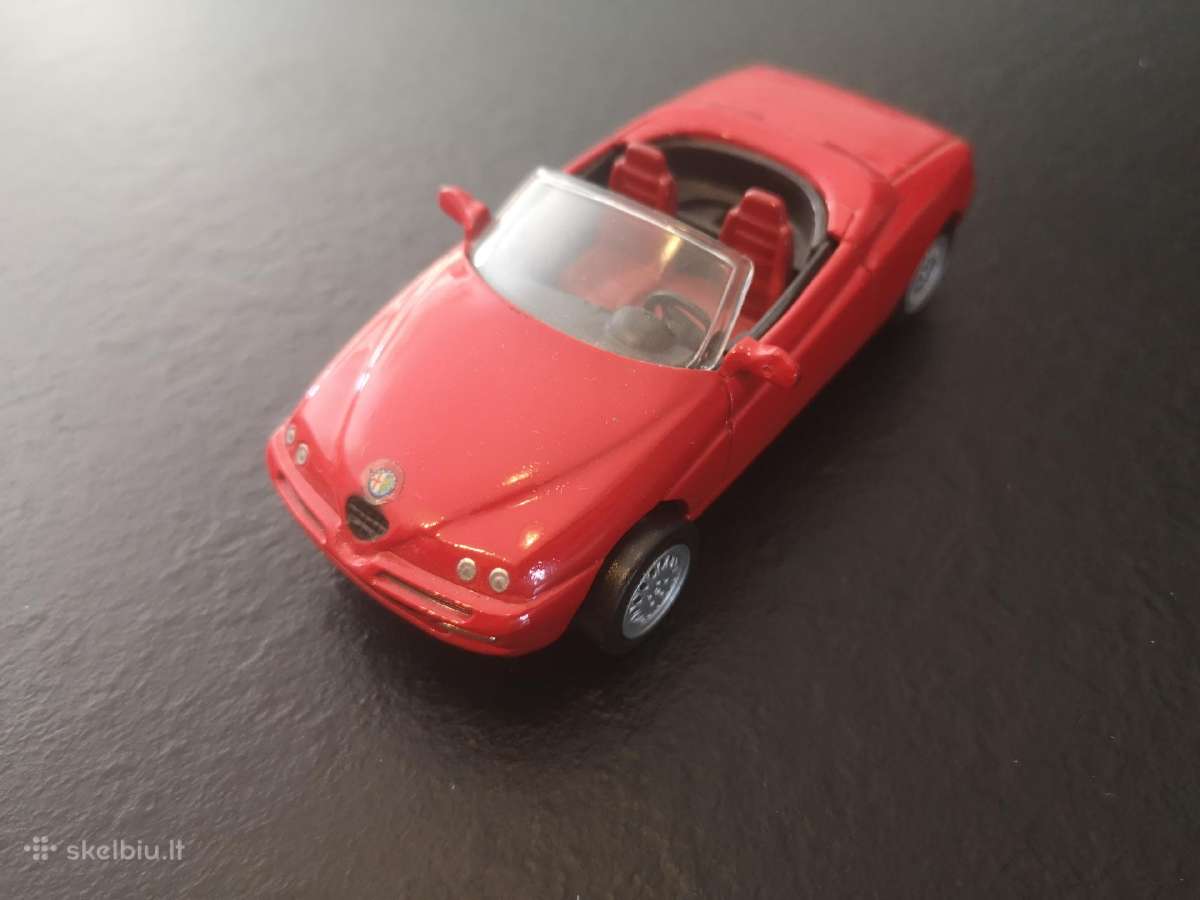 Alfa Romeo Spider 1:43