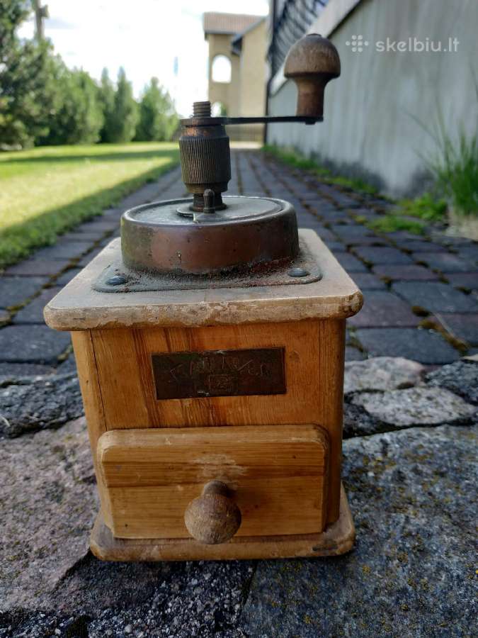 Sena kavamalė pagaminta Kaune