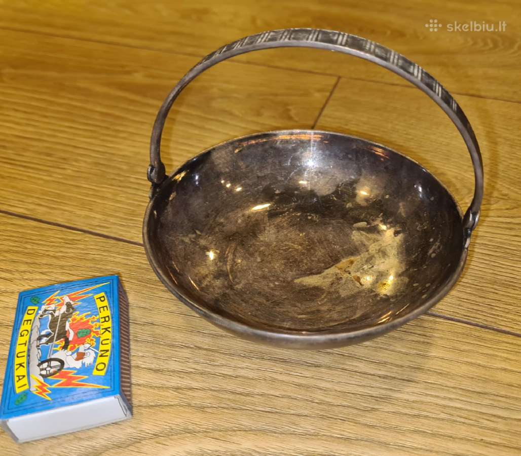 Vintažinis melchioro indelis