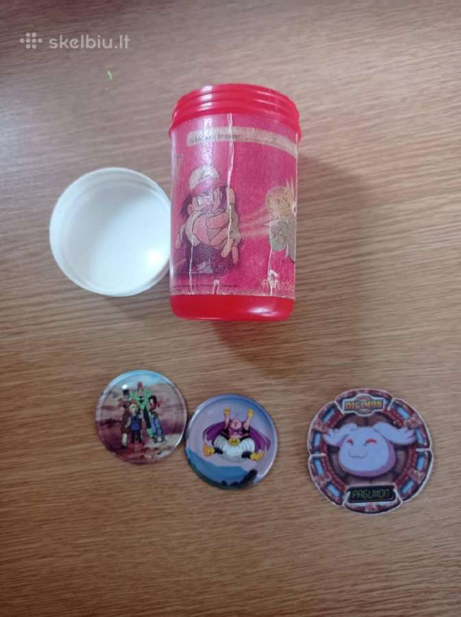 Yugioh ir kiti įvairūs kepsai ir žetonai - nuotraukos Nr. 3