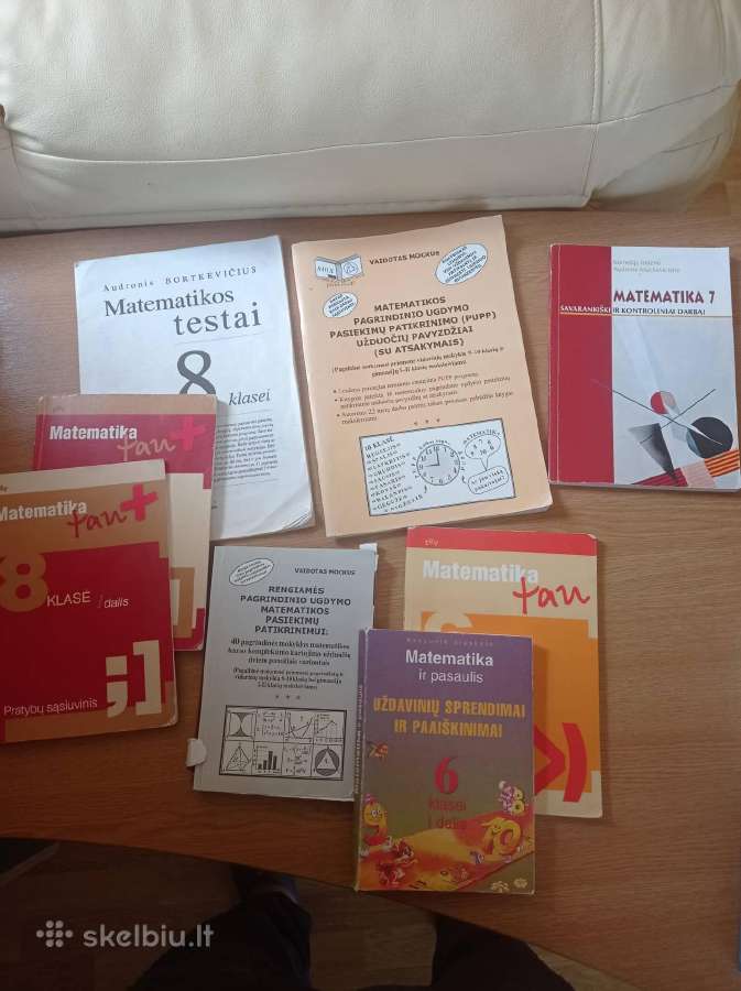 Matematikos vadovėliai prieš egzaminą - nuotraukos Nr. 2