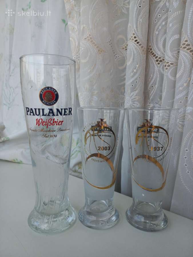 3 bokalai