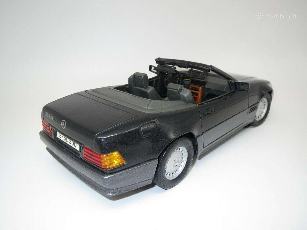 Modelis mercedes benz 500 SL 1:18 - nuotraukos Nr. 5