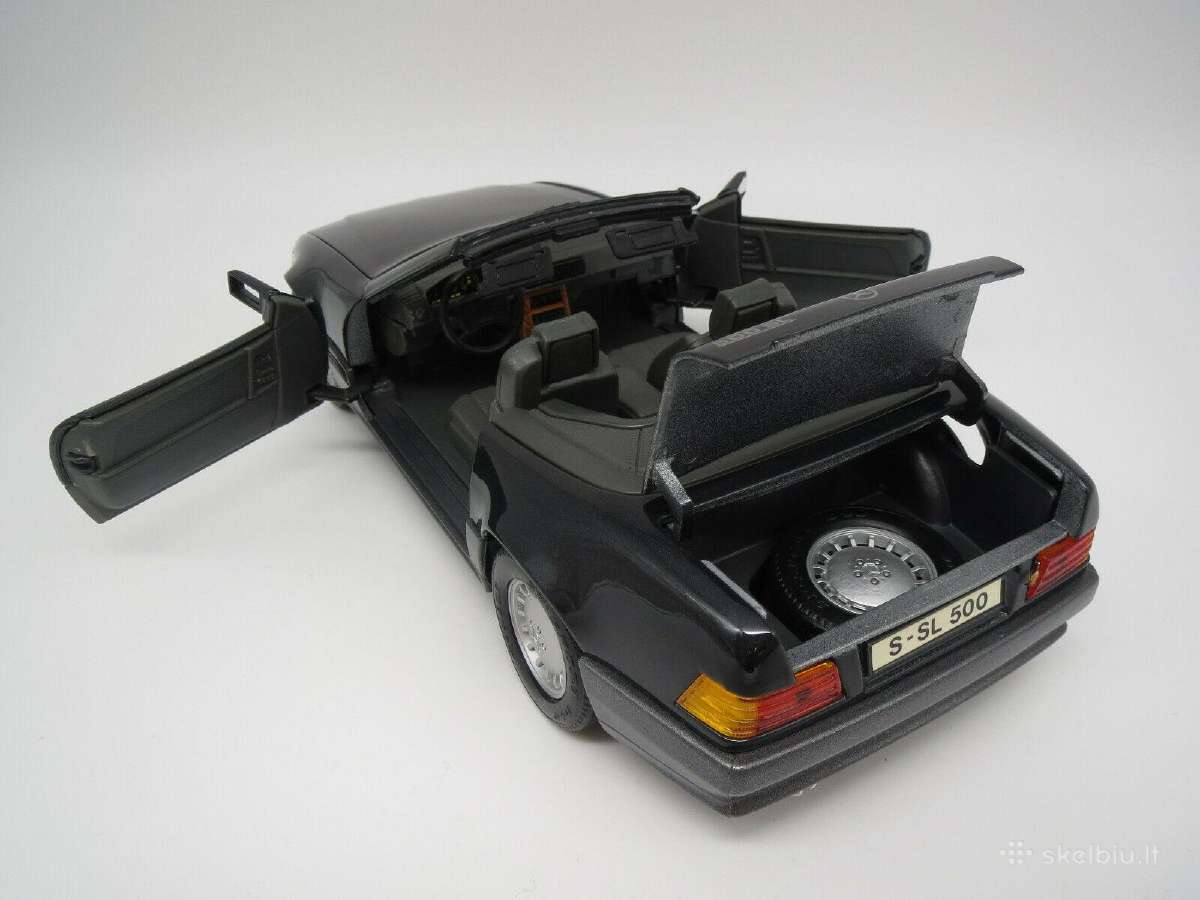 Modelis mercedes benz 500 SL 1:18 - nuotraukos Nr. 9