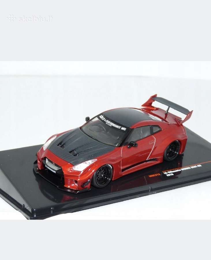 Nissan 35 Gt