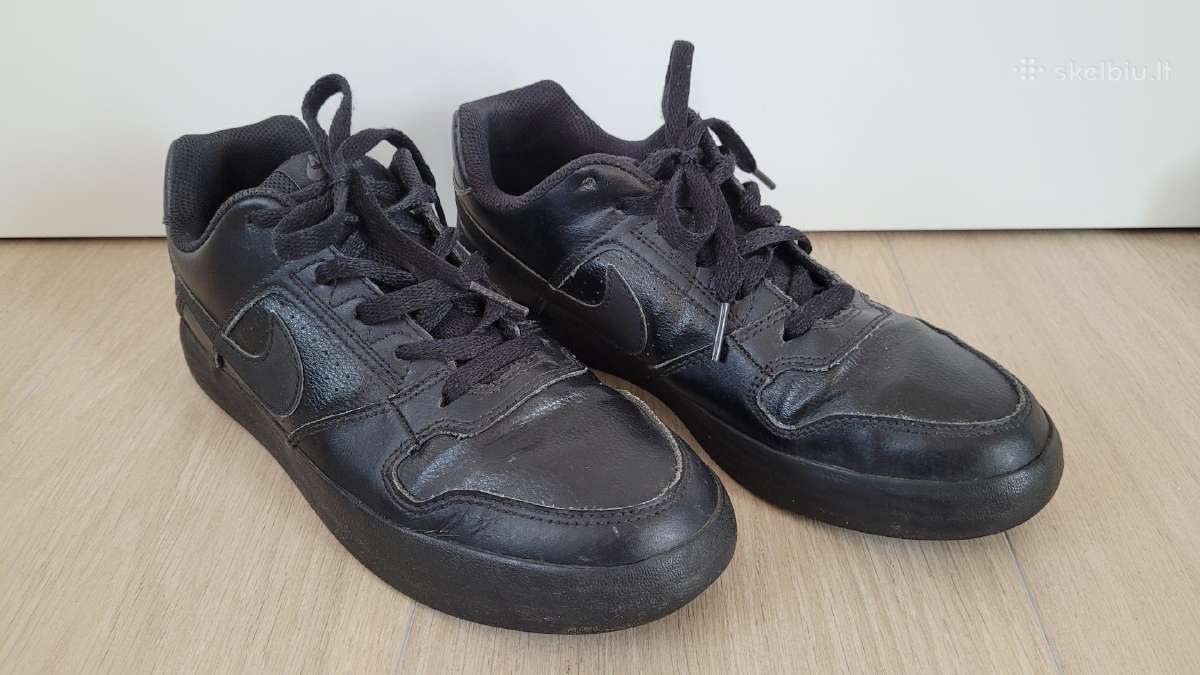 Nike juodi kedai 40.5 dydis - nuotraukos Nr. 2