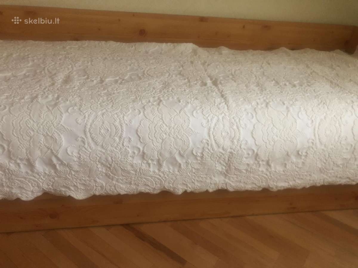 Prabangi lovatiesė su pagalvėlėmis - nuotraukos Nr. 4