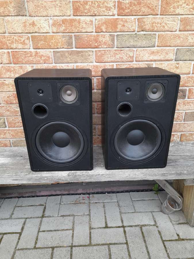 Itt 8032r, Niko 700 - nuotraukos Nr. 2