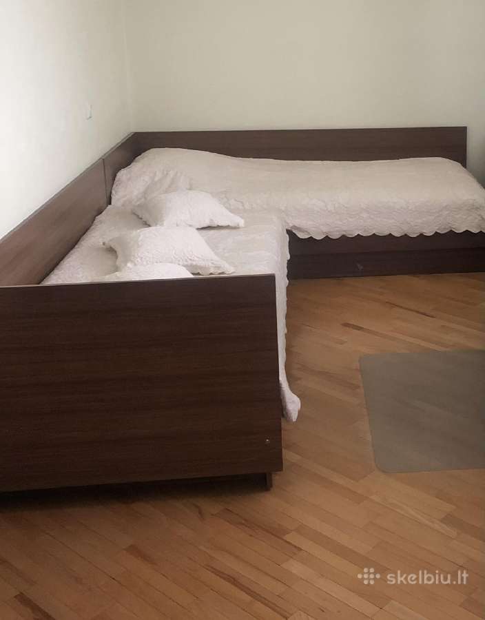 Prabangi lovatiesė su pagalvėlėmis - nuotraukos Nr. 6