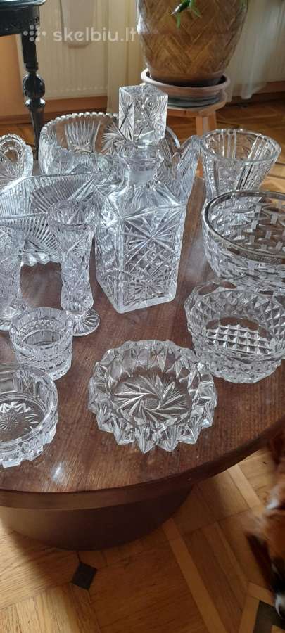 Parduodu krištolo indus.