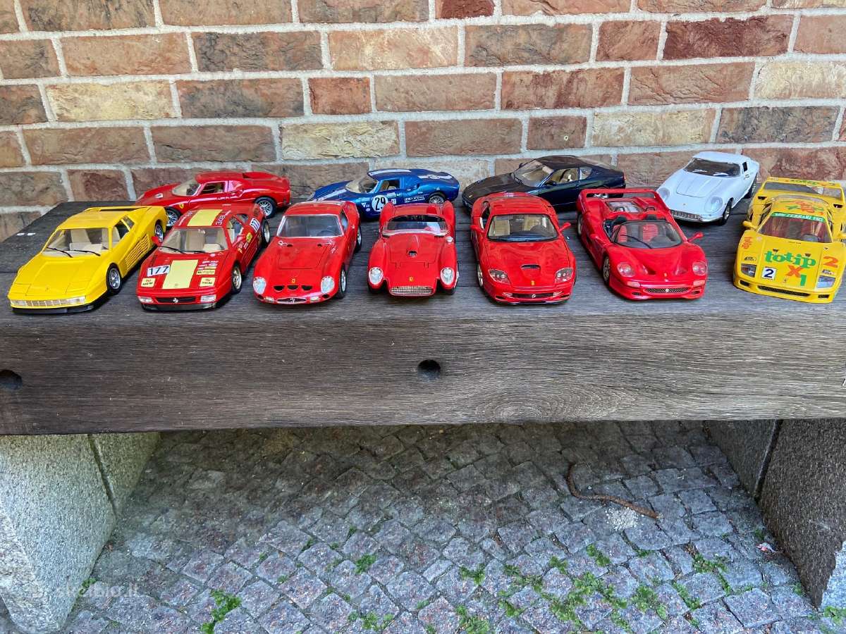 1:18 modeliai Ferrari kolekciniai įvairūs - nuotraukos Nr. 2
