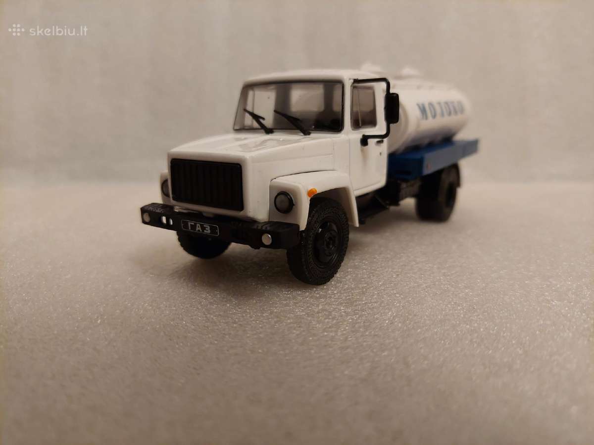 Avtolegendy gruzoviki 1:43