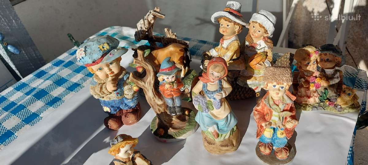 Stalo figureliu rinkinis - nuotraukos Nr. 2
