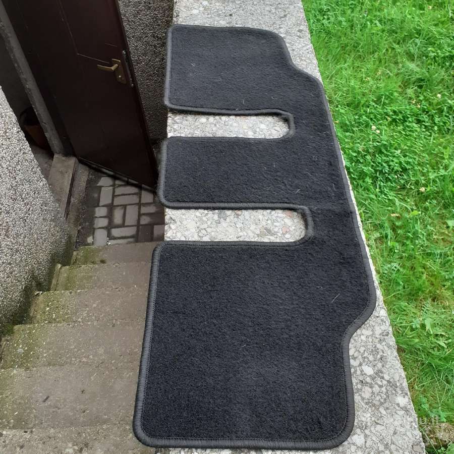 Originalus salono kilimėlis Mazda 5 2005-2008 m.