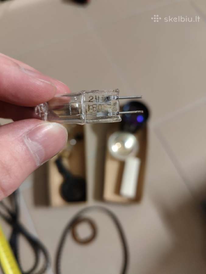 Atsarginės dalys projektoriui ar kt. technikai - nuotraukos Nr. 4