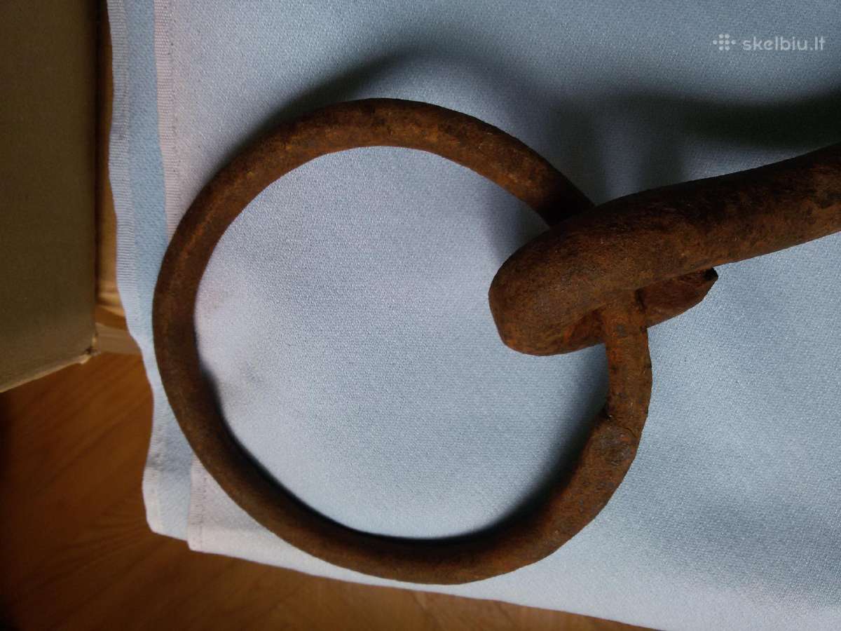 Kalvio rankų darbo metalinis,storas smaigtas - nuotraukos Nr. 3