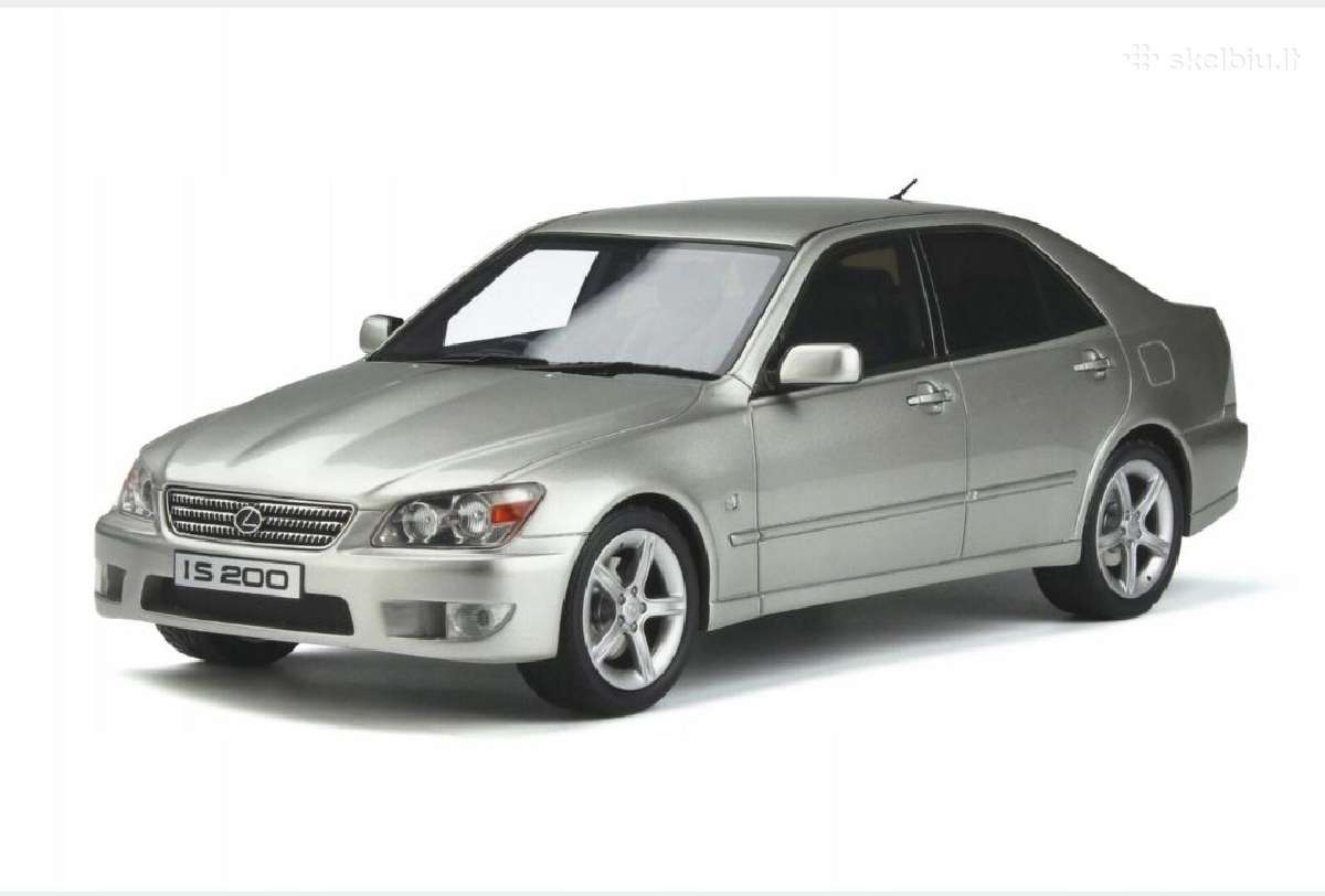 Lexus Is200