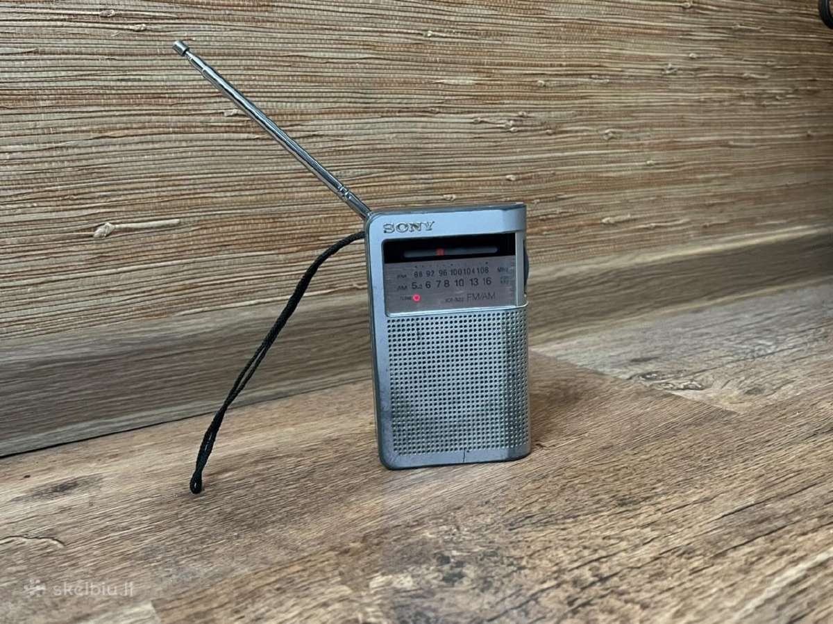 Mazas kompaktiskas japoniskas radijo imtuvas Sony - nuotraukos Nr. 3